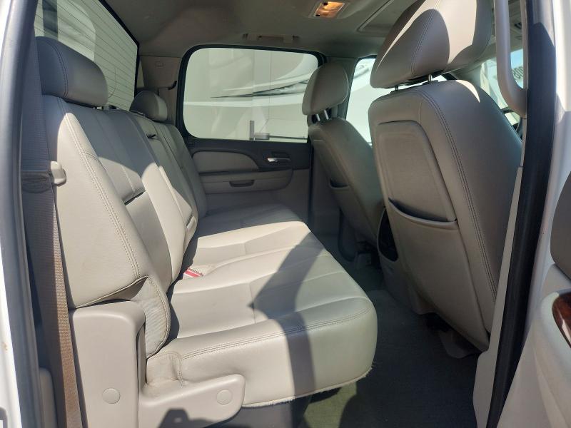 Photo 11 from auction – 2010 CHEVROLET SILVERADO with VIN 1GC7K1B6XAF103893