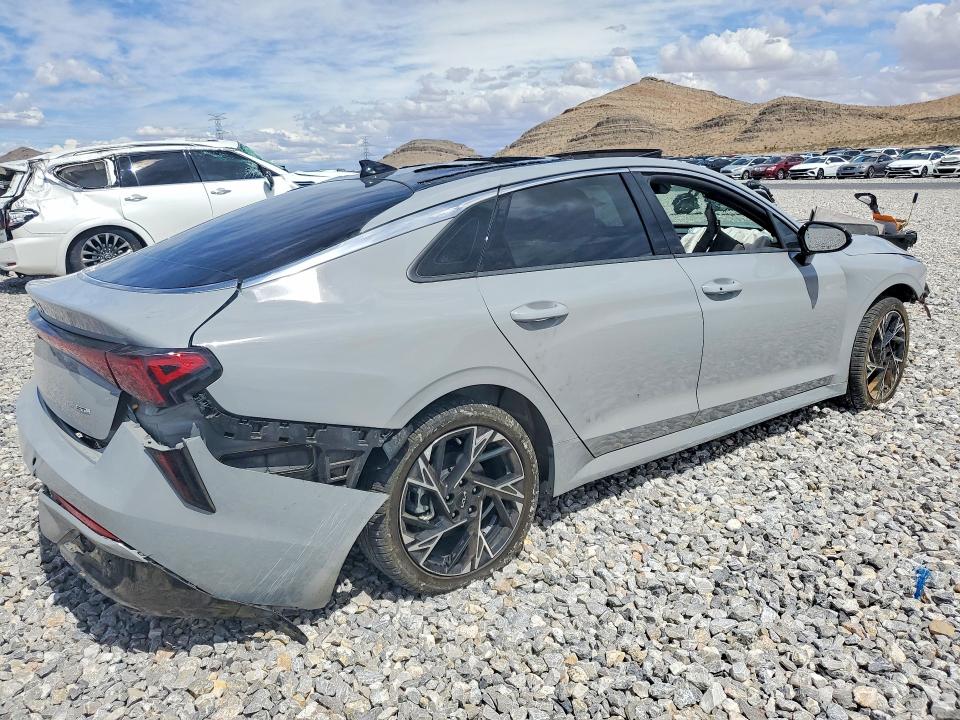Photo 3 from auction – 2025 KIA K5 with VIN KNAG64J75S5321471