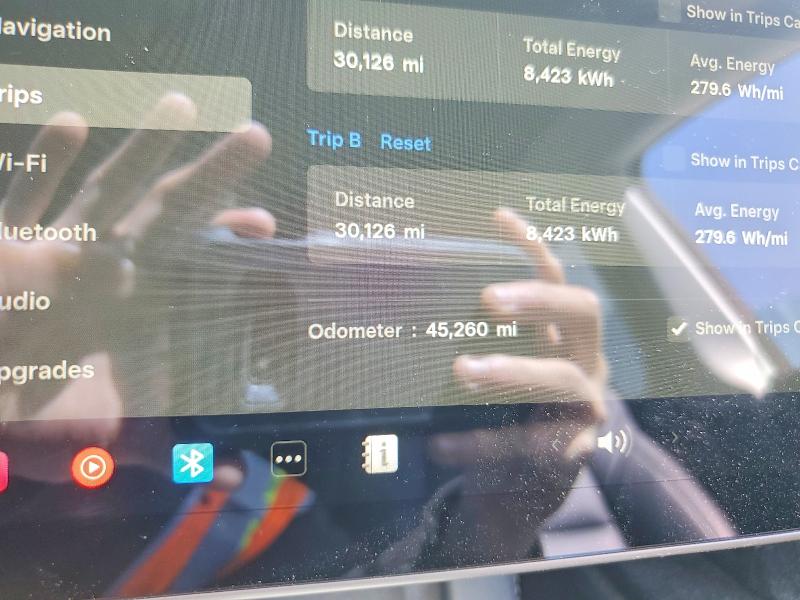 Photo 9 from auction – 2022 TESLA MODEL Y with VIN 7SAYGDEF4NF376473