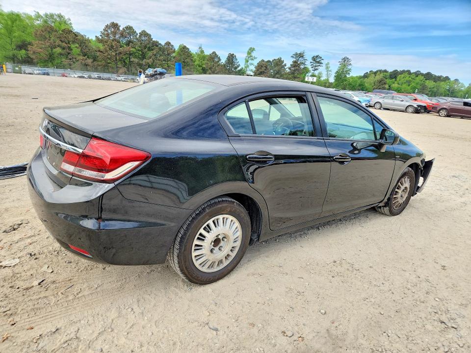 Photo 3 from auction – 2015 HONDA CIVIC with VIN 19XFB2F55FE016231