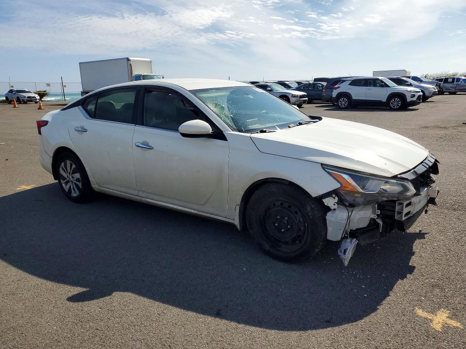 Photo 4 from auction – 2019 NISSAN ALTIMA with VIN 1N4BL4BV7KC159394