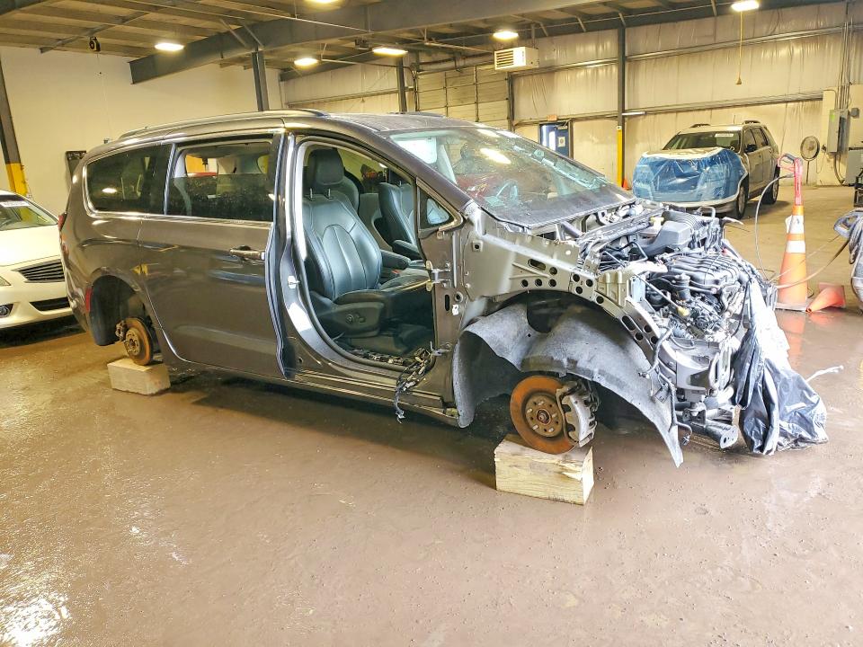 Zdjęcie 4 z aukcji – 2022 CHRYSLER PACIFICA z VIN 2C4RC3BG0NR100249