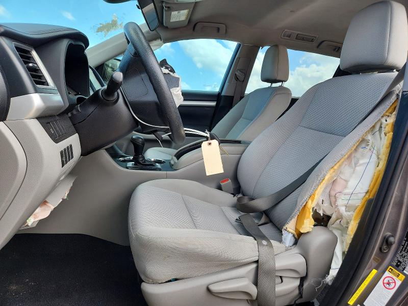 Photo 7 from auction – 2019 TOYOTA HIGHLANDER with VIN 5TDZARFH1KS043185