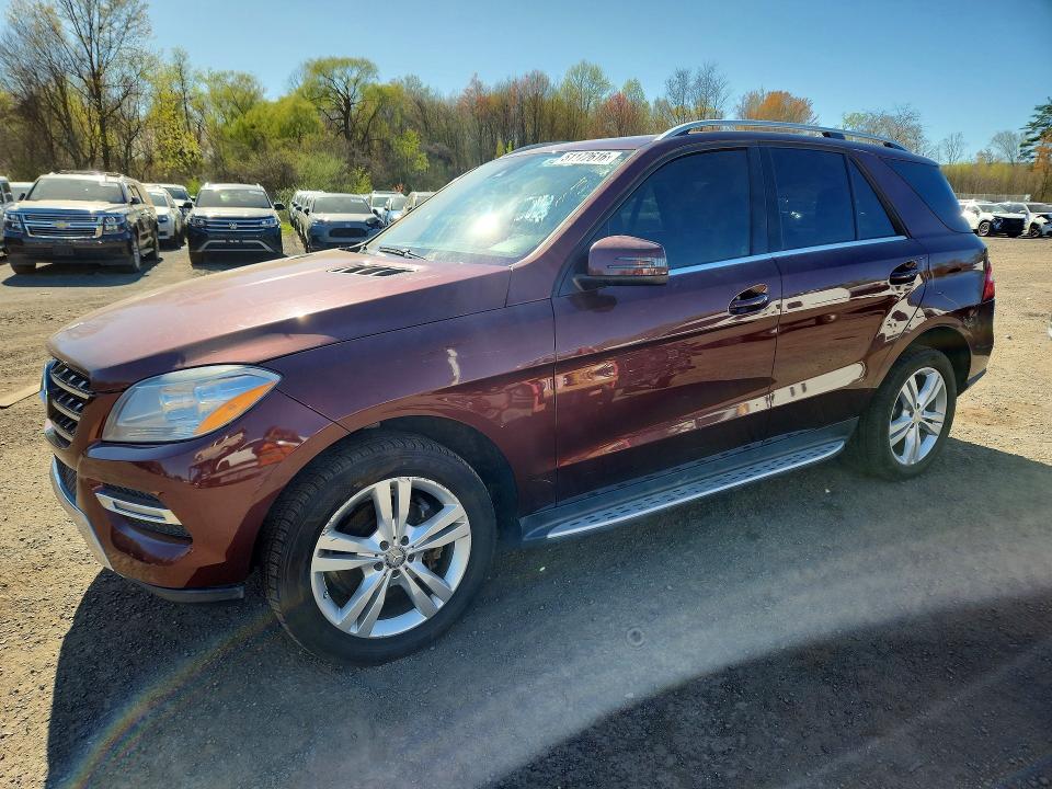 MERCEDES-BENZ ML 2015 with VIN 4JGDA5HB1FA547374 - Photo from auction