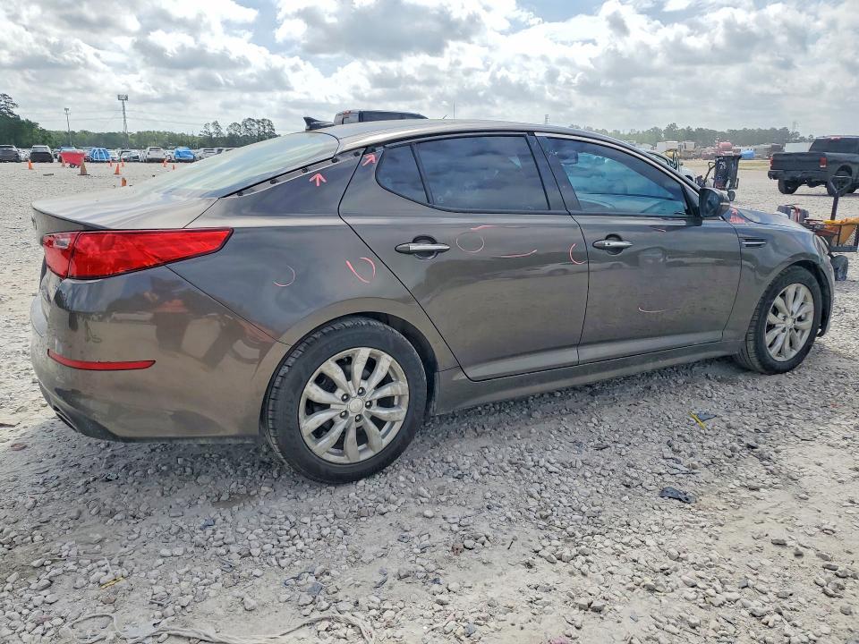 Photo 3 from auction – 2015 KIA OPTIMA with VIN 5XXGN4A73FG405912