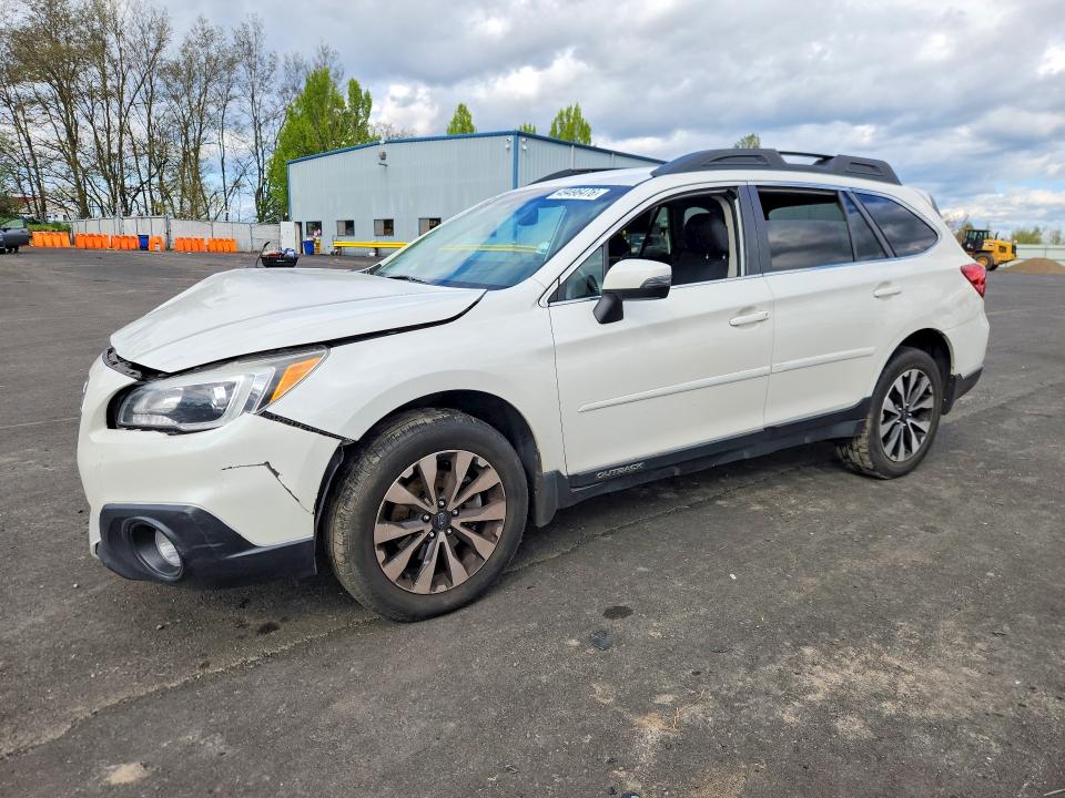 SUBARU OUTBACK 2015 with VIN 4S4BSAJC9F3348724 - Photo from auction