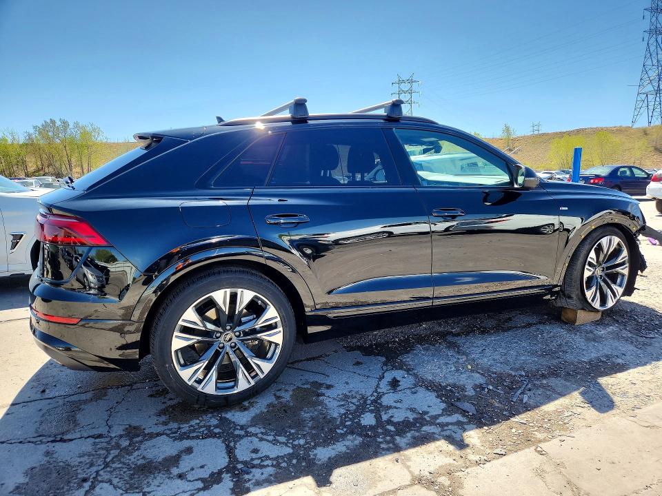 Photo 3 from auction – 2025 AUDI Q8 with VIN WA1EVBF11SD037535