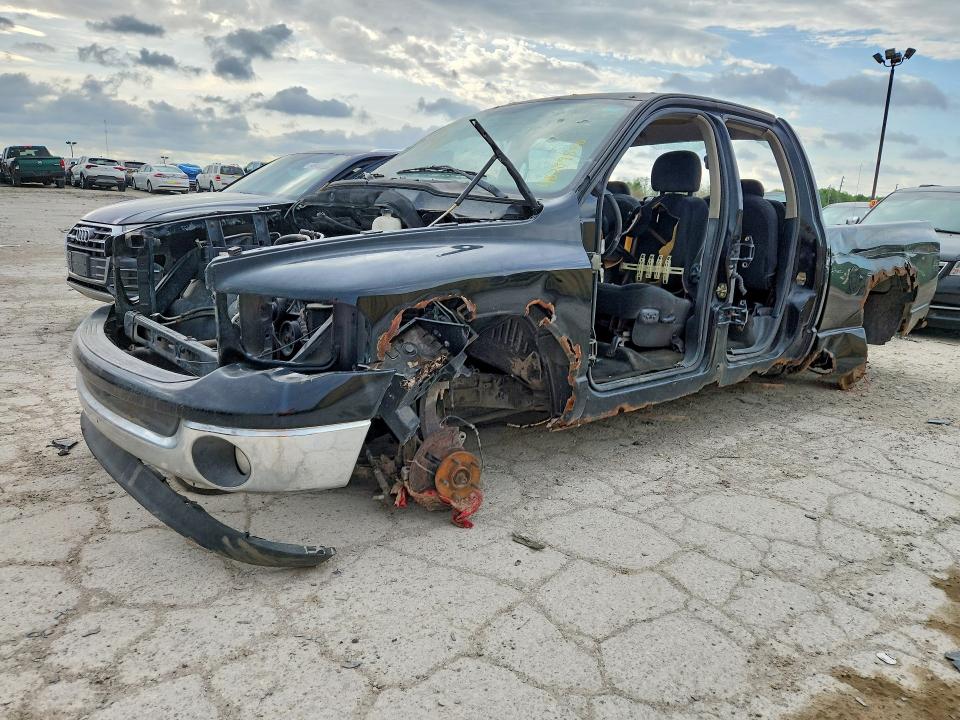 DODGE RAM 1500 2004 with VIN 1D7HU18D74S582652 - Photo from auction