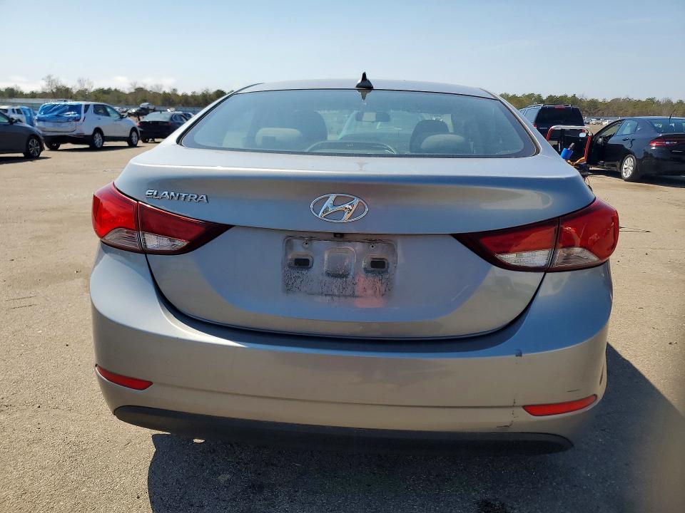 Photo 6 from auction – 2016 HYUNDAI ELANTRA with VIN KMHDH4AE2GU528374