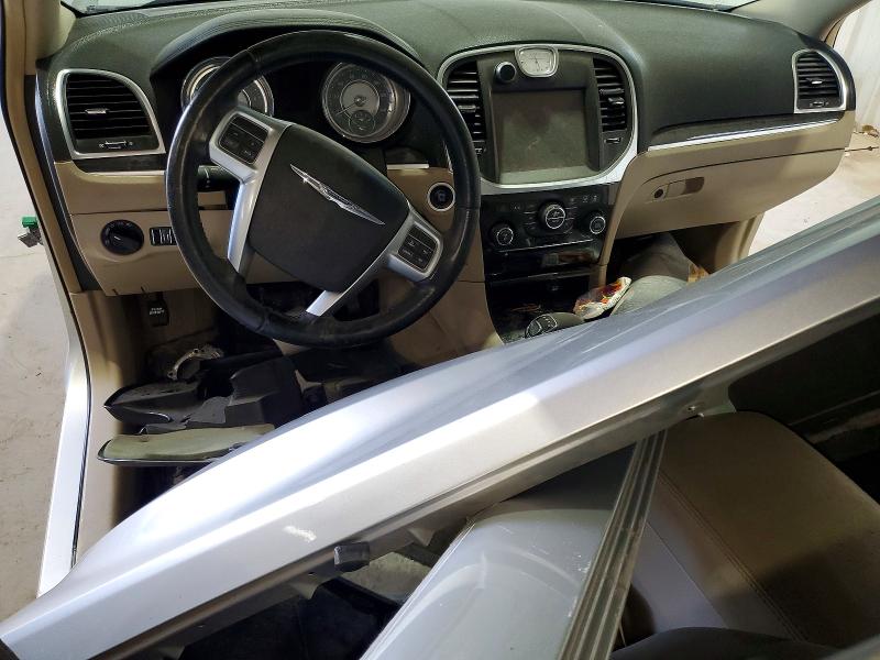 Photo 8 from auction – 2012 CHRYSLER 300 with VIN 2C3CCAAG1CH289268
