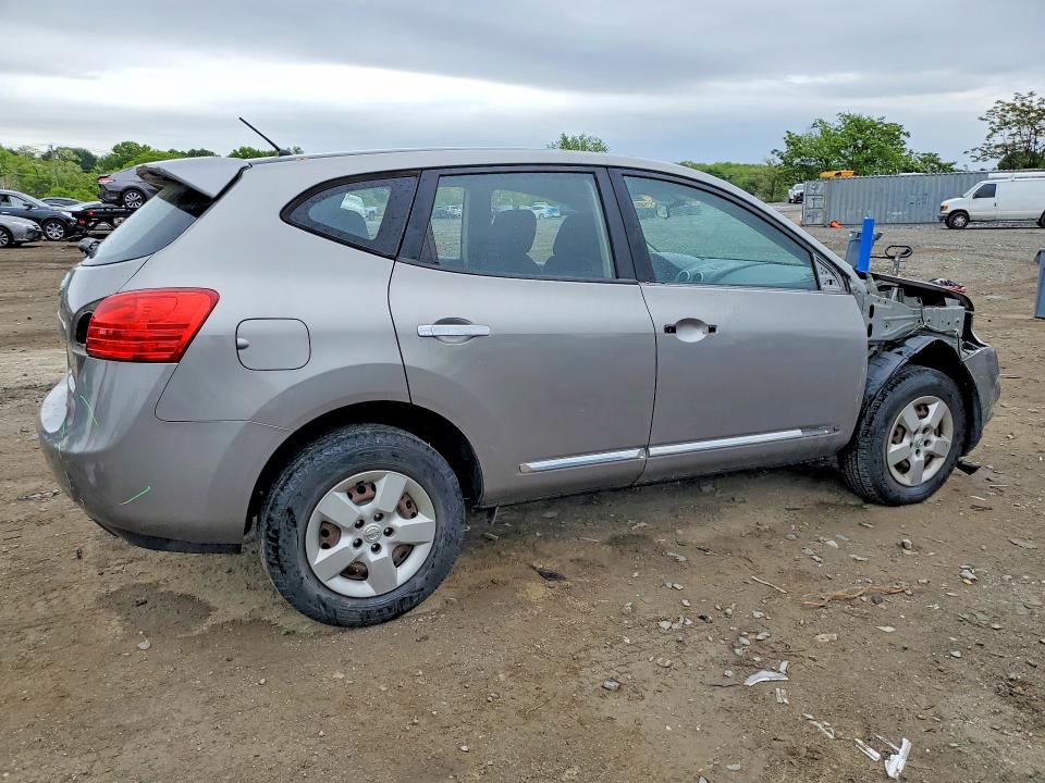 Photo 3 from auction – 2013 NISSAN ROGUE with VIN JN8AS5MV6DW148792