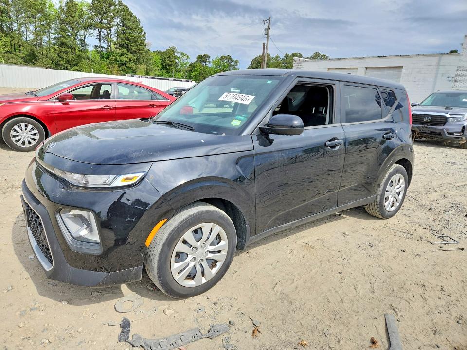 KIA SOUL 2021 with VIN KNDJ23AU8M7143339 - Photo from auction