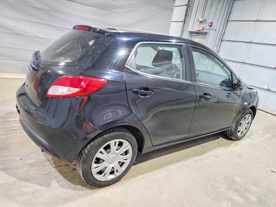 Photo 3 from auction – 2011 MAZDA MAZDA2 with VIN JM1DE1HZ2B0119781