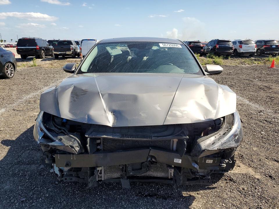 Photo 5 from auction – 2022 HYUNDAI ELANTRA with VIN KMHLN4AJ3NU024155