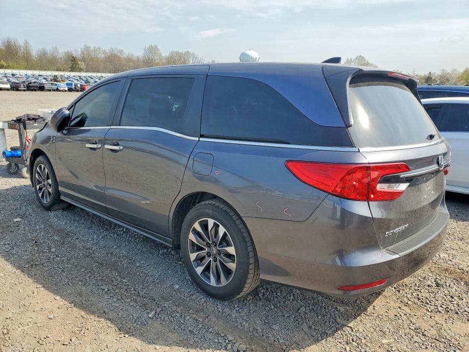 Photo 2 from auction – 2023 HONDA ODYSSEY with VIN 5FNRL6H65PB026647