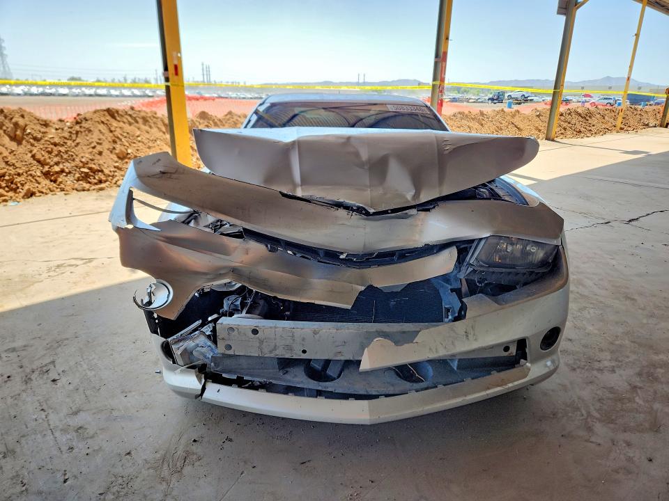 Photo 5 from auction – 2015 CHEVROLET CAMARO with VIN 2G1FB1E37F9113559