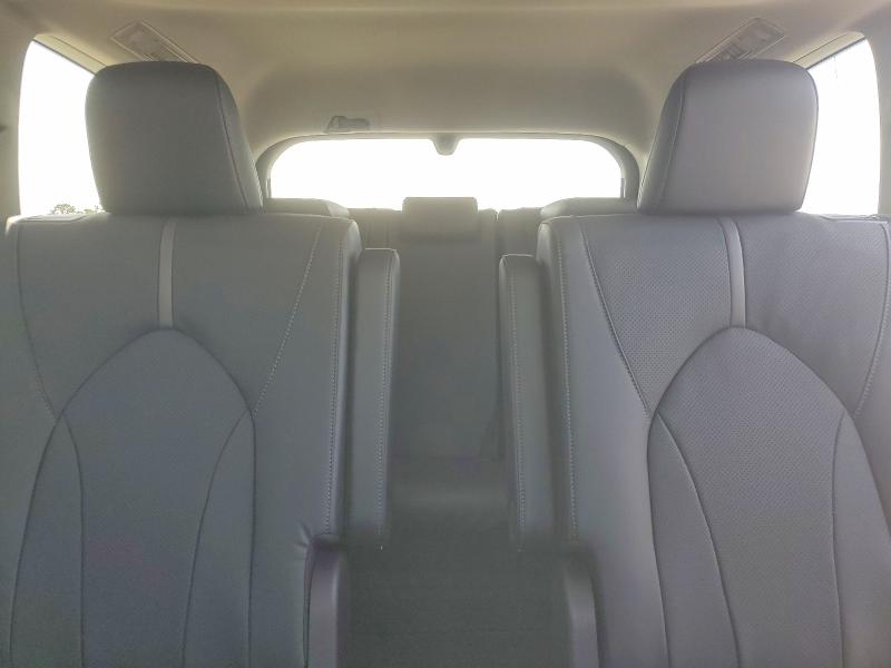 Photo 10 from auction – 2026 TOYOTA GRAND HIGHLANDER with VIN 5TDAAAB58TS113812