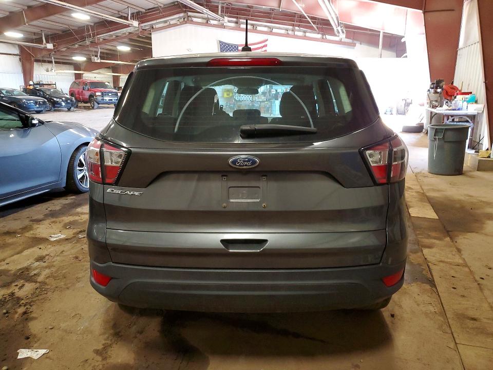 Photo 6 from auction – 2018 FORD ESCAPE with VIN 1FMCU0F79JUC39588