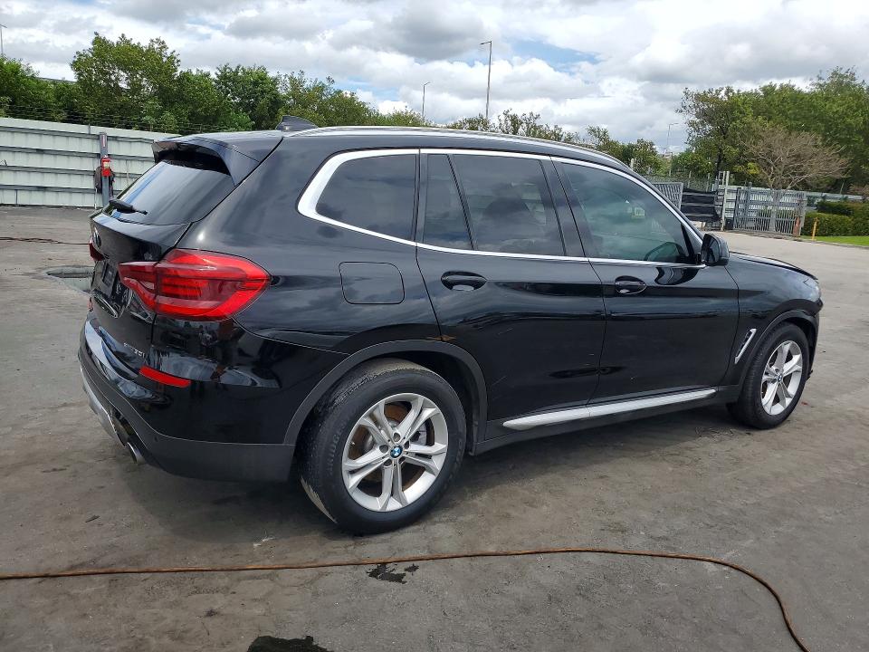 Photo 3 from auction – 2021 BMW X3 with VIN 5UXTY3C03M9E10605