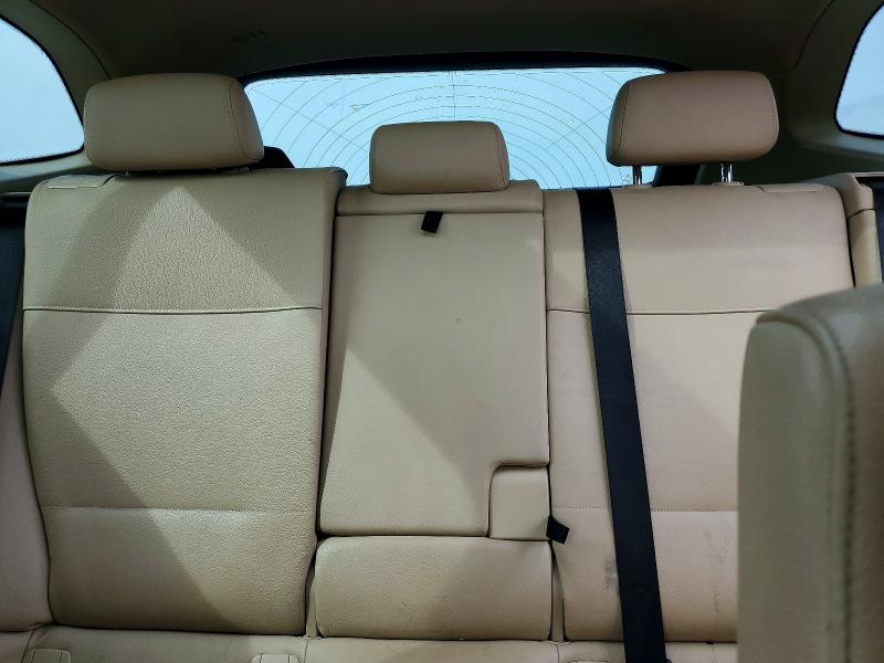 Photo 10 from auction – 2014 BMW X1 with VIN WBAVM1C54EVW52053