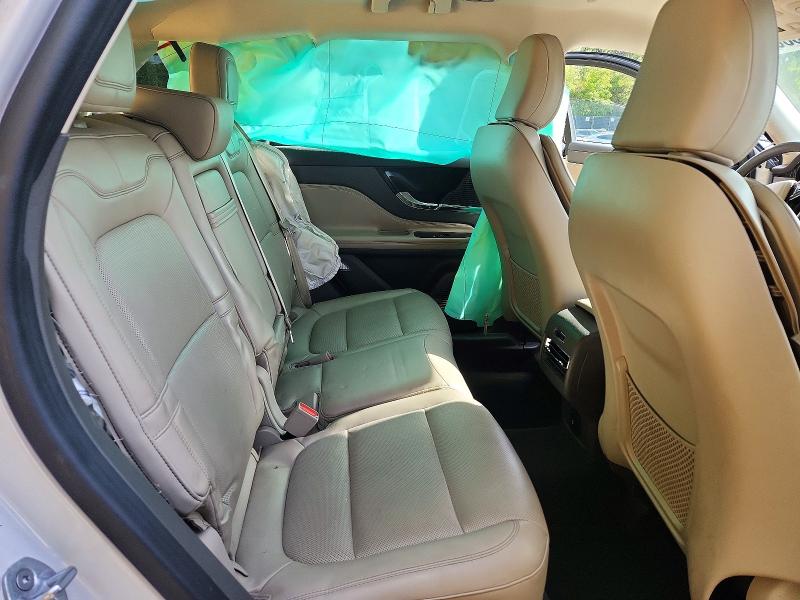 Photo 11 from auction – 2022 LINCOLN CORSAIR with VIN 5LMCJ1D90NUL33347