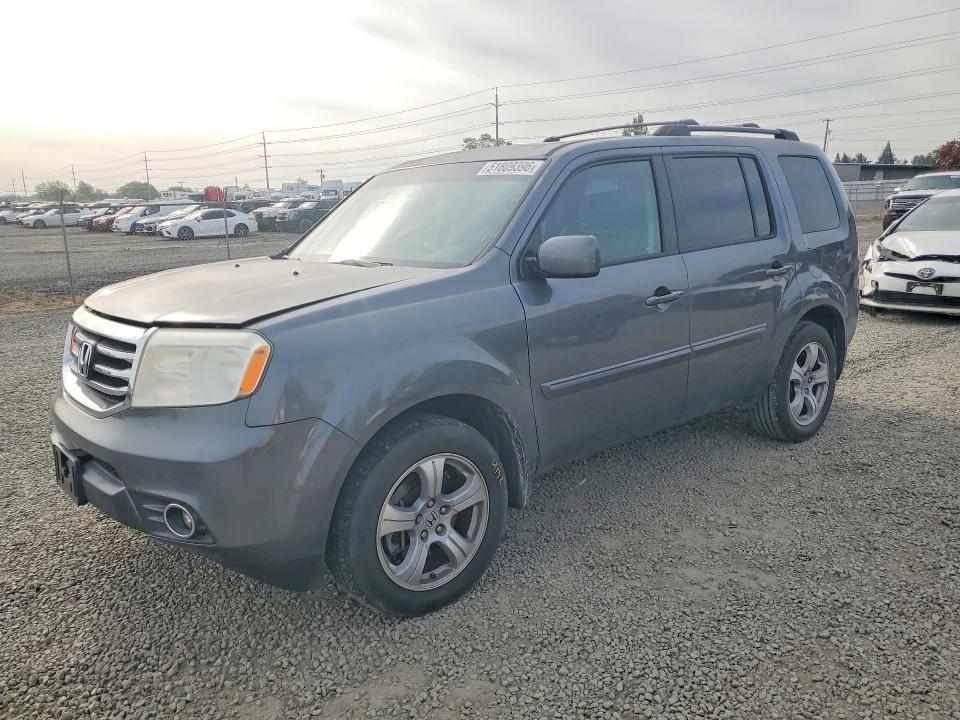 HONDA PILOT 2013 with VIN 5FNYF3H51DB002902 - Photo from auction