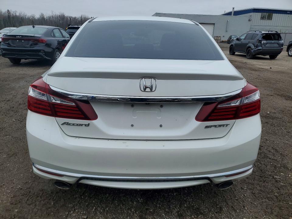 Photo 6 from auction – 2016 HONDA ACCORD with VIN 1HGCR2F68GA807883