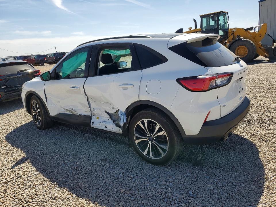 Photo 2 from auction – 2022 FORD ESCAPE with VIN 1FMCU0BZ6NUA38163