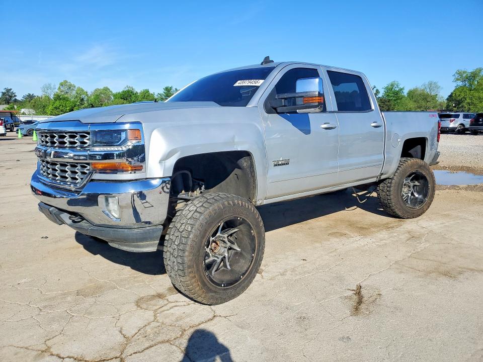 CHEVROLET SILVERADO 2017 with VIN 3GCUKREC0HG415281 - Photo from auction