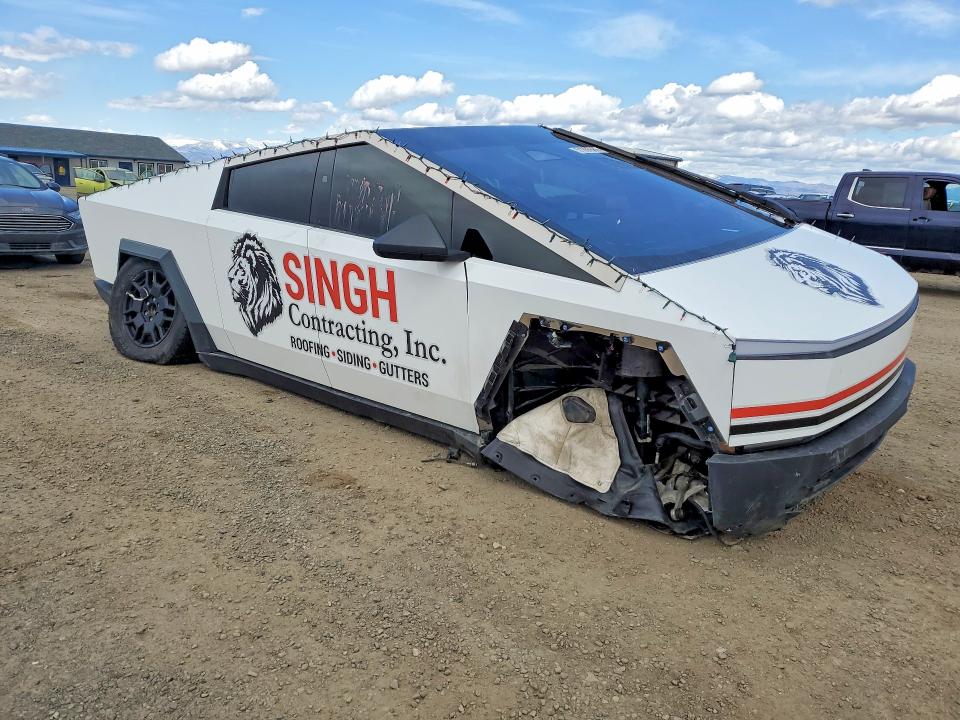 صورة رقم 4 من المزاد - 2024 TESLA CYBERTRUCK مع VIN 7G2CEHEE5RA031349