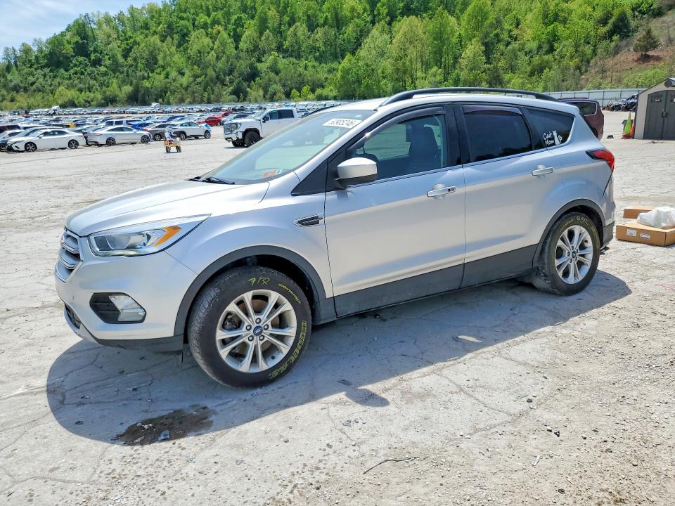 FORD ESCAPE 2019 z numerem VIN 1FMCU9HD8KUB76105 - Zdjęcie z aukcji