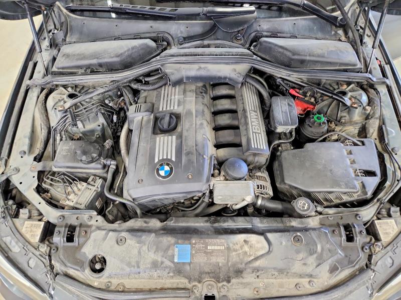 Photo 11 from auction – 2008 BMW 528 with VIN WBANV13518CZ53568