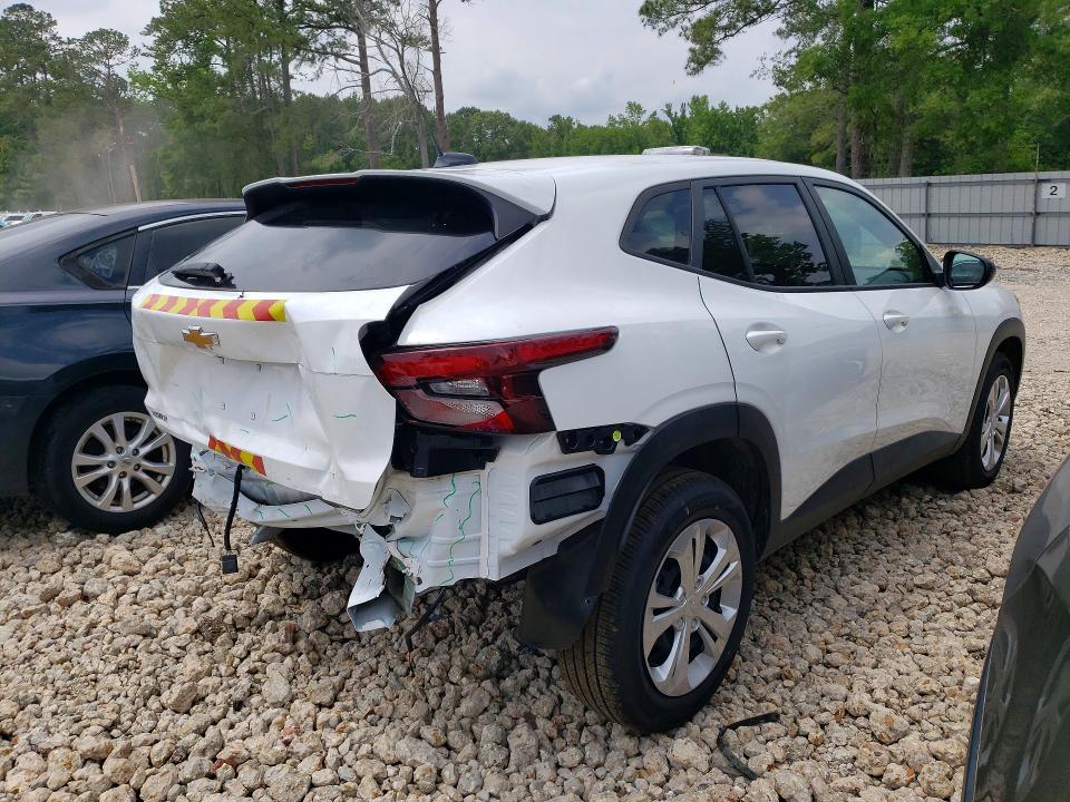 Photo 3 from auction – 2025 CHEVROLET TRAX with VIN KL77LFEP1SC201418