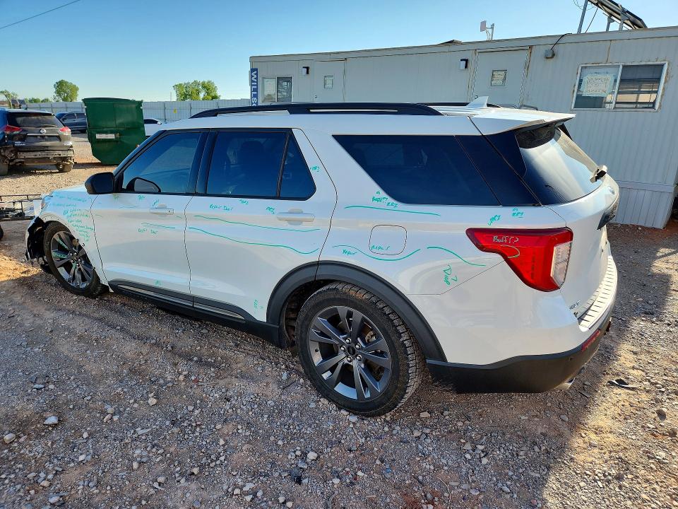 Photo 2 from auction – 2021 FORD EXPLORER with VIN 1FMSK7DH3MGA41274