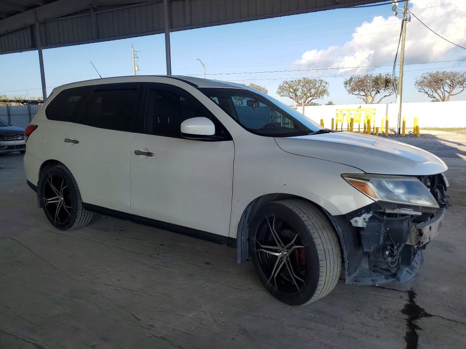 Photo 4 from auction – 2014 NISSAN PATHFINDER with VIN 5N1AR2MN4EC668252