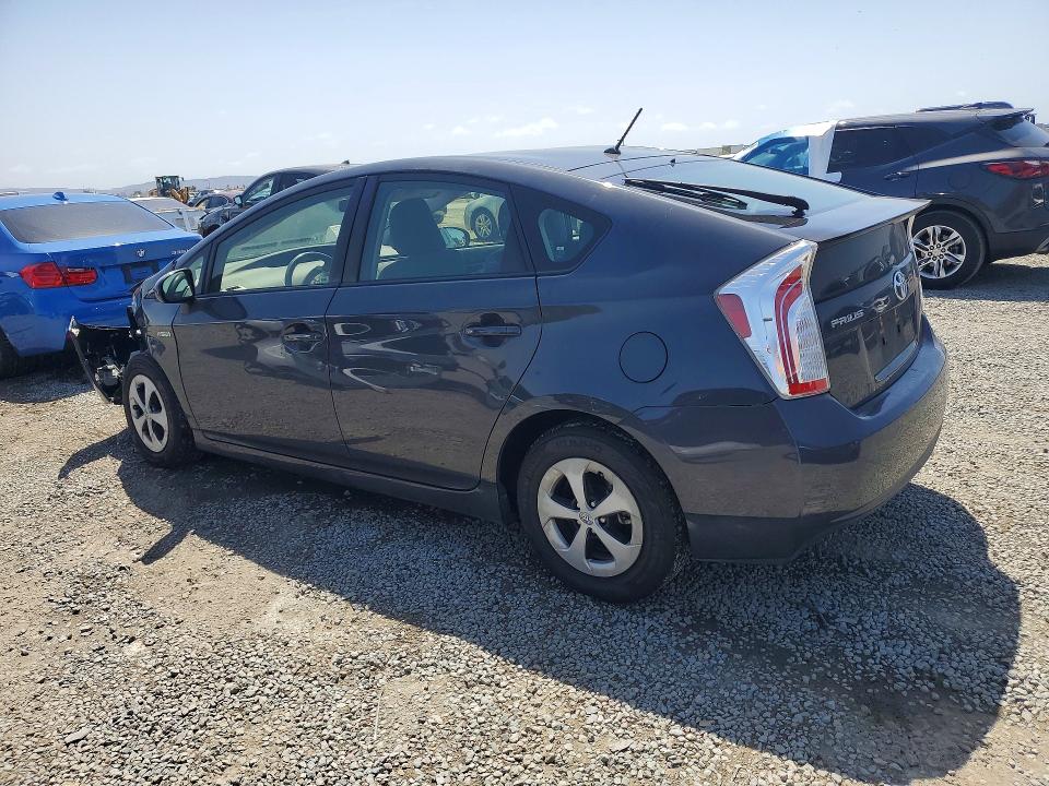 Photo 2 from auction – 2015 TOYOTA PRIUS with VIN JTDKN3DU8F0477180
