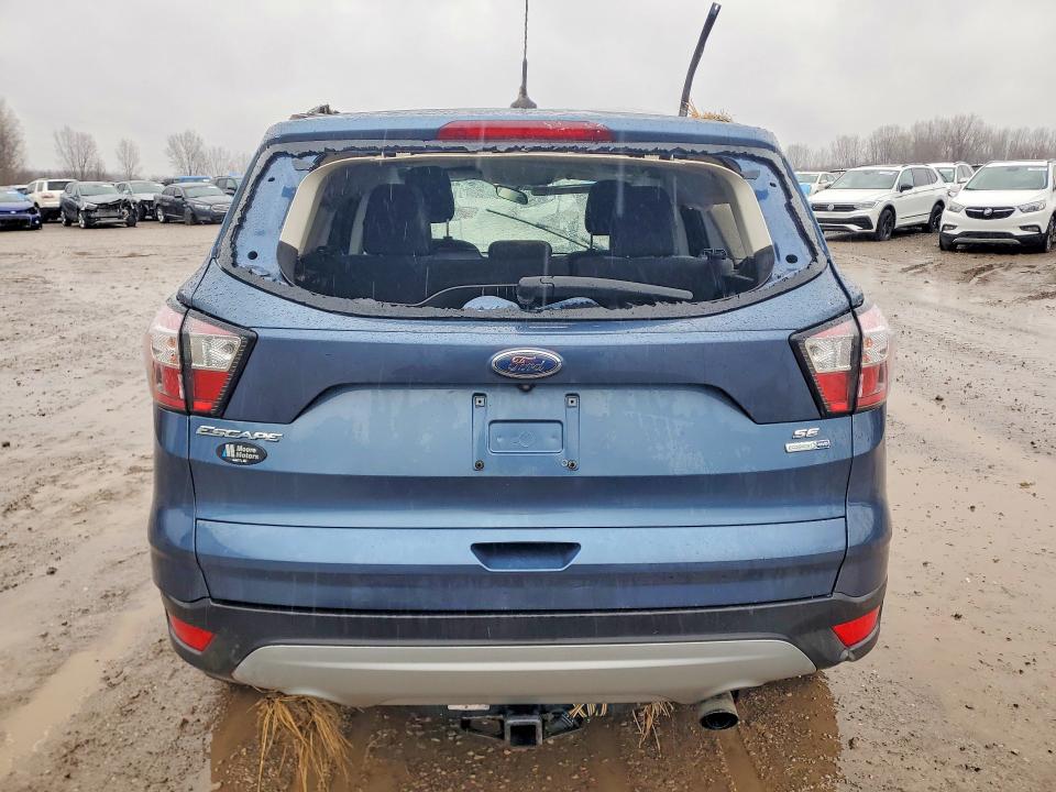 صورة رقم 6 من المزاد - 2018 FORD ESCAPE مع VIN 1FMCU9GD8JUB51222