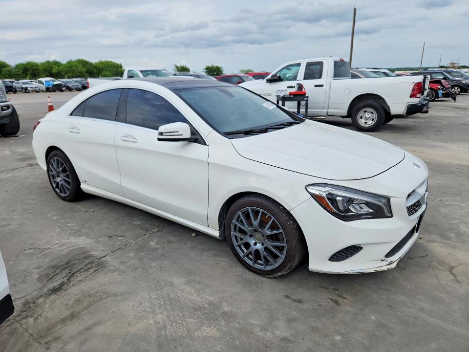 Photo 4 from auction – 2018 MERCEDES-BENZ CLA with VIN WDDSJ4GB8JN593251