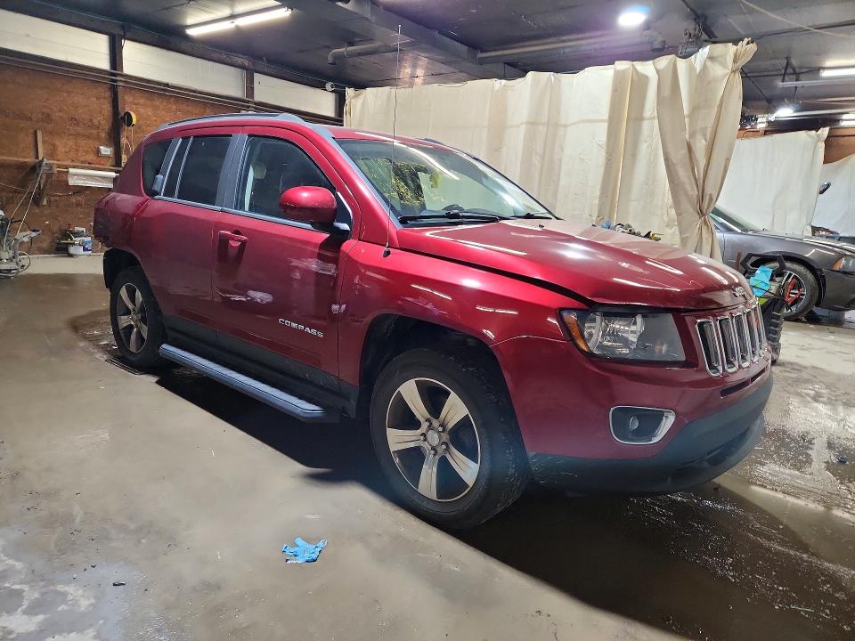Photo 4 from auction – 2017 JEEP COMPASS with VIN 1C4NJDEB0HD139389