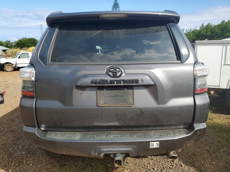Photo 6 from auction – 2022 TOYOTA 4RUNNER with VIN JTEMU5JR7N6068571