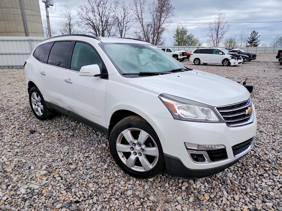 Photo 4 from auction – 2017 CHEVROLET TRAVERSE with VIN 1GNKRGKD1HJ268527