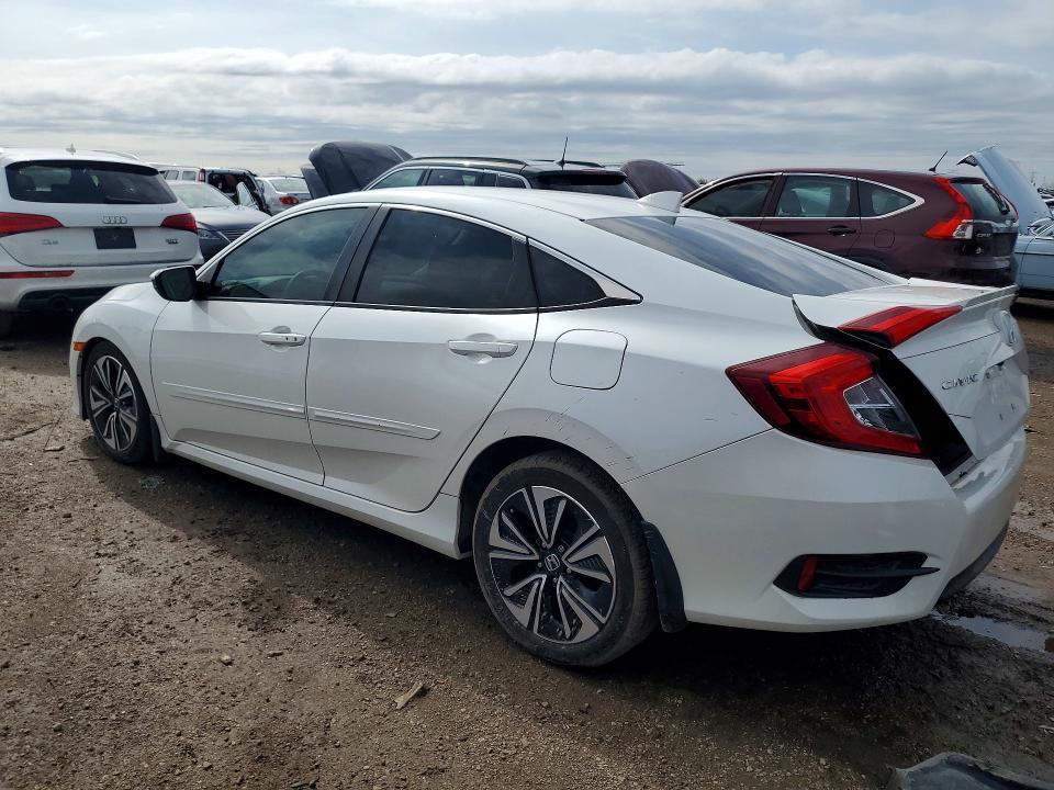 Photo 2 from auction – 2016 HONDA CIVIC with VIN 19XFC1F32GE039411