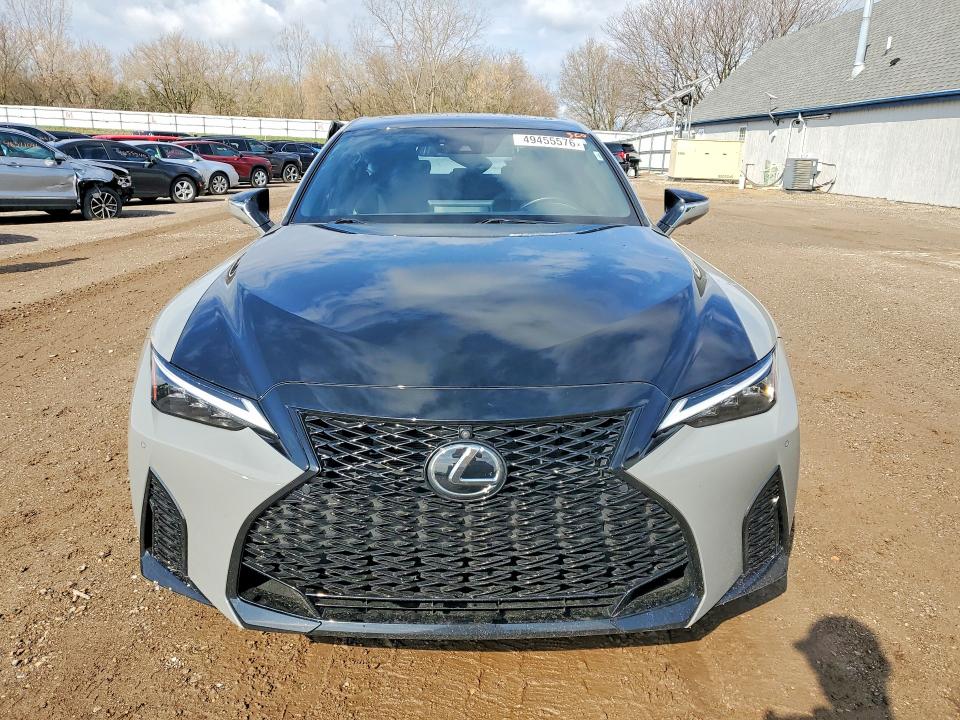 Photo 5 from auction – 2023 LEXUS IS 350 with VIN JTHBZ1E25P5028726