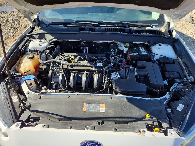 Photo 11 from auction – 2016 FORD FUSION with VIN 3FA6P0H7XGR280789