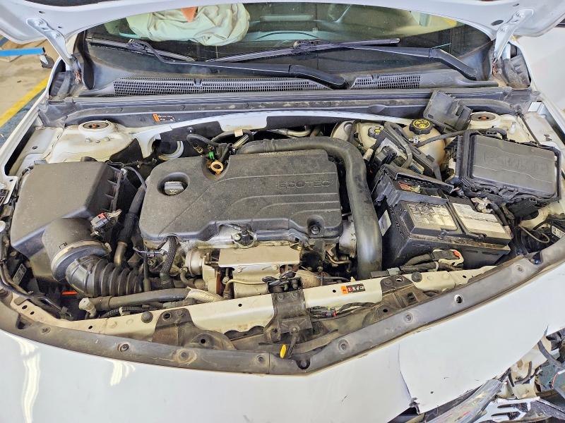 Photo 11 from auction – 2019 CHEVROLET MALIBU with VIN 1G1ZD5ST6KF126078