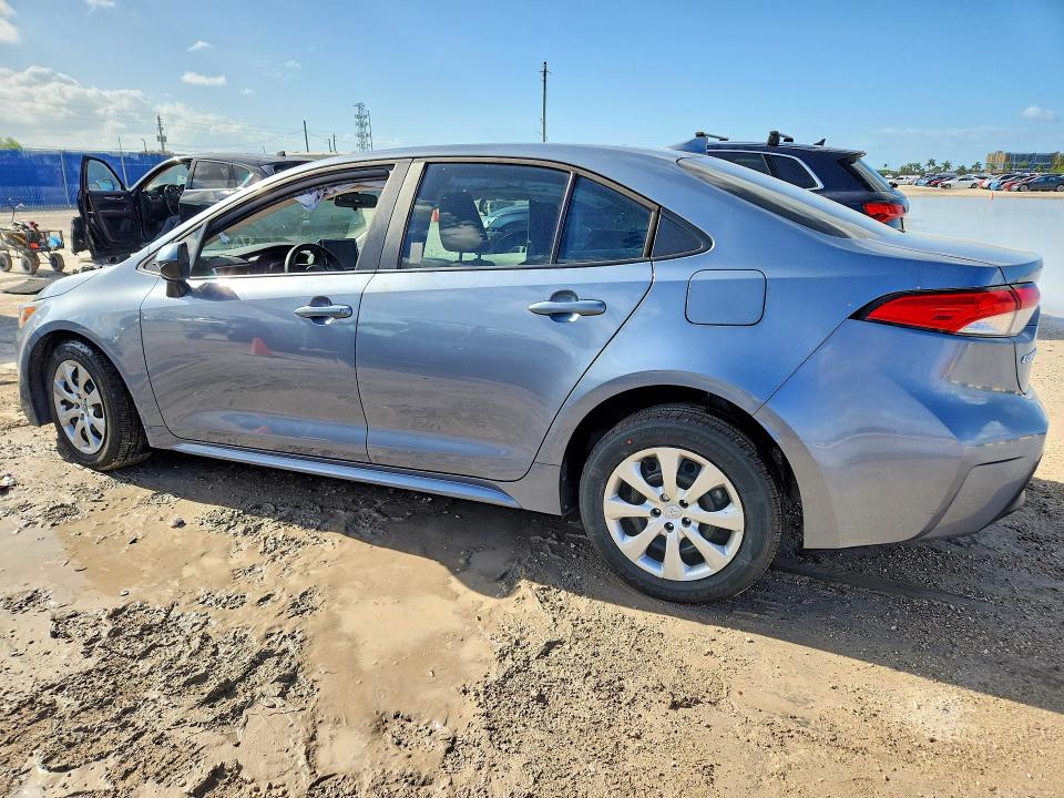 Photo 2 from auction – 2023 TOYOTA COROLLA with VIN 5YFB4MDE0PP076702