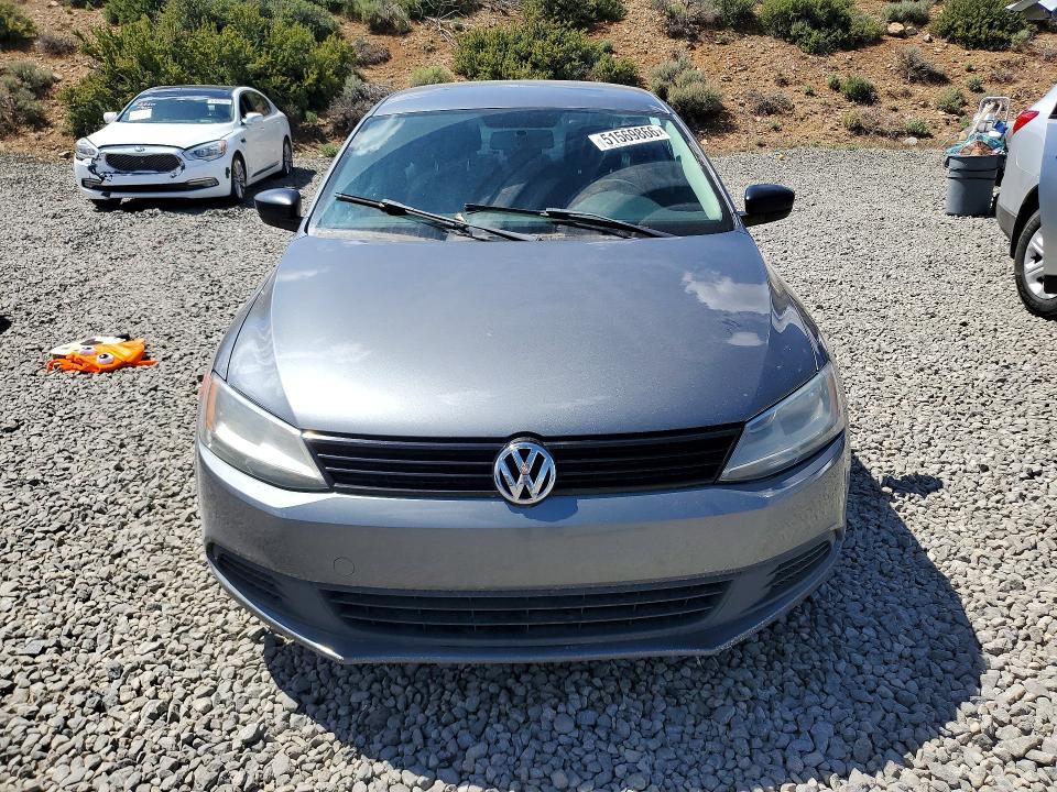 Photo 5 from auction – 2014 VOLKSWAGEN JETTA with VIN 3VW2K7AJ5EM275657