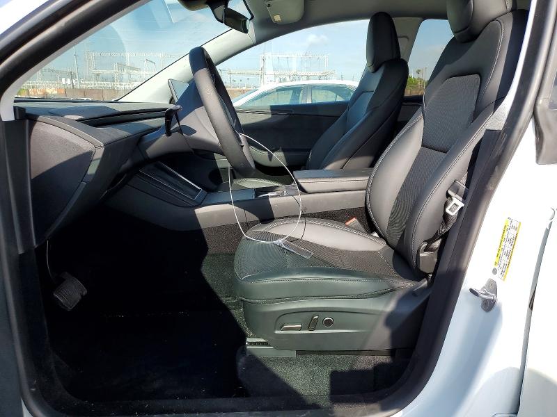 Photo 7 from auction – 2026 TESLA MODEL Y with VIN 7SAYGDED8TF397015