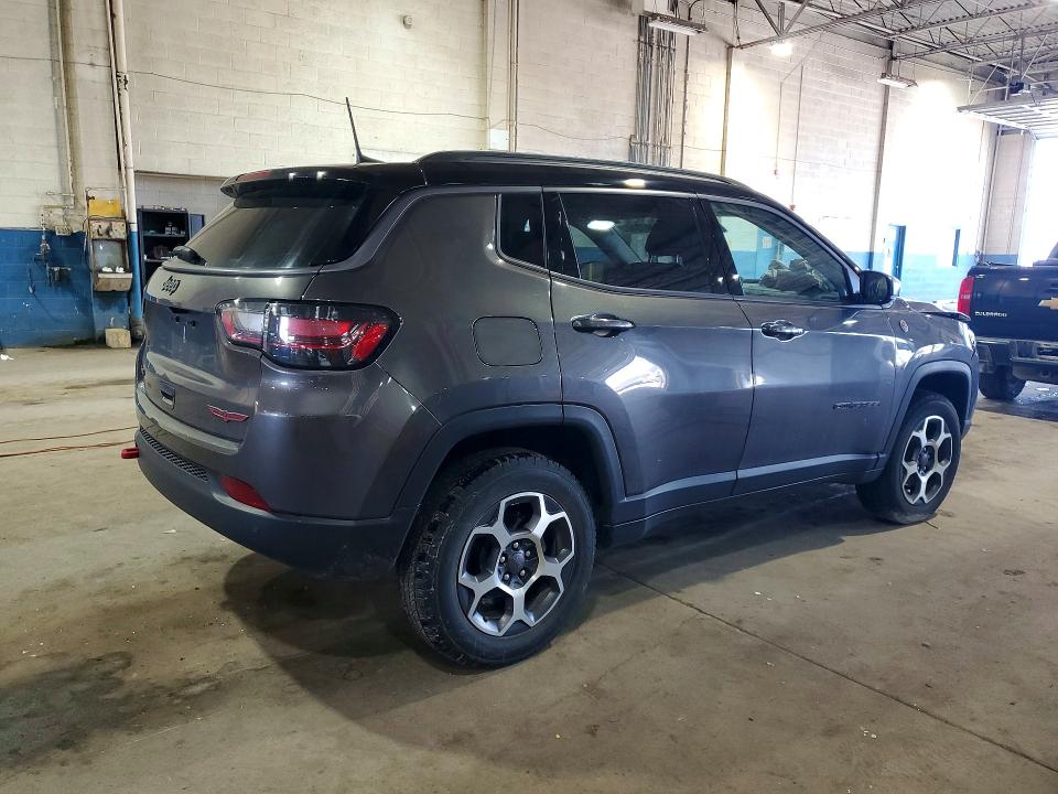 Photo 3 from auction – 2022 JEEP COMPASS with VIN 3C4NJDDB0NT104584