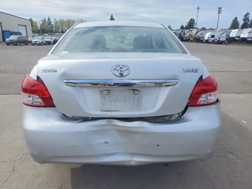 Photo 6 from auction – 2011 TOYOTA YARIS with VIN JTDBT4K36B1407591
